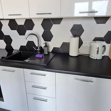 Metro Modern * وارسو