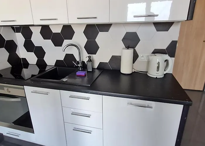 Metro Modern * Warschau